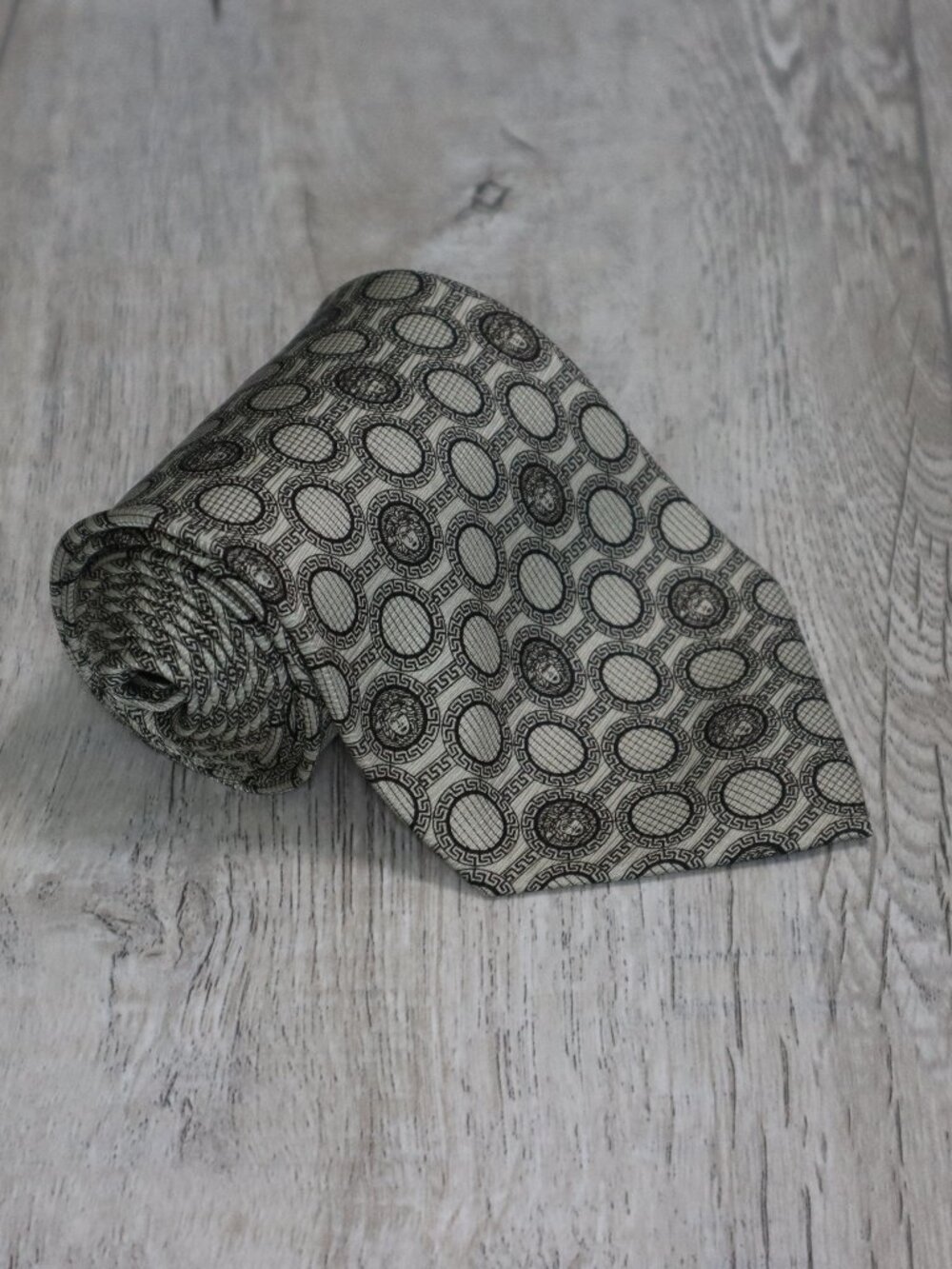 Gianni Versace Silk Tie Gray Medusa Greek Key Circle Pattern Vintage - Flawed